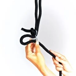 Schommelzitje Marshmallow Black-Raven Small -Berg Winkel PurpleFrog Touw met verstelschalm 4