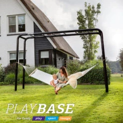 BERG Playbase Medium TT ( Houten Schommelzit + Trapeze ) 13 BERG Playbase Medium TT ( Houten Schommelzit + Trapeze ) -Berg Winkel berg playbase medium tt speeltoestel met rekstok ladder klimnet medium en bokszak 5 1
