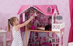 Poppenhuis Barbiehuis Amelia -Berg Winkel poppenhuis barbiehuis kidkraft 65093 amelia 4