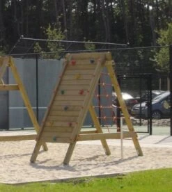 Klimwand – Klimnet Klimmodule Hout Stand-alone 5 Klimwand – Klimnet Klimmodule Hout Stand-alone -Berg Winkel speeltoestel klimmuur klimnet combinatie 1