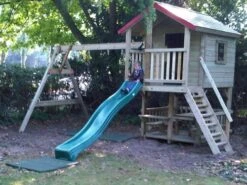 Houten Speelhuis Maarten Zonder Deur Speeltoestel