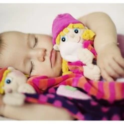 Tuttelpopje – Dottie -Berg Winkel tuttelpopje rubens barn dottie 1 1